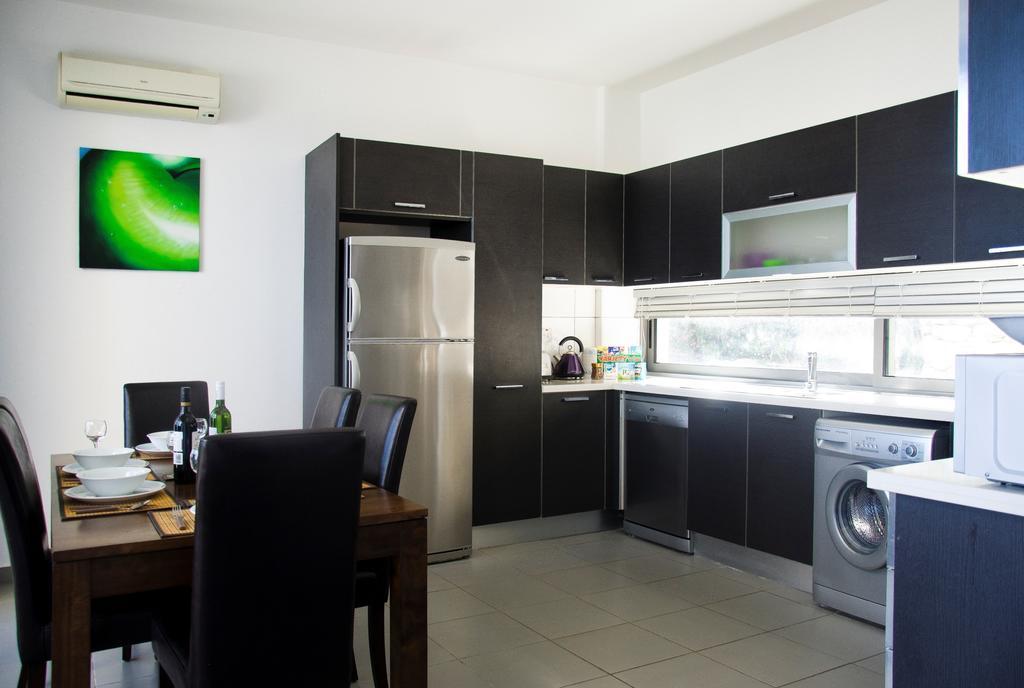 Esprit Villa 20 Polis Habitación foto